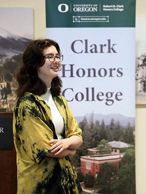 Clark Honors student speaks at Stamps event.