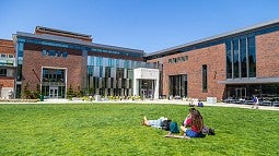 Erb Memorial Union on a sunny spring day